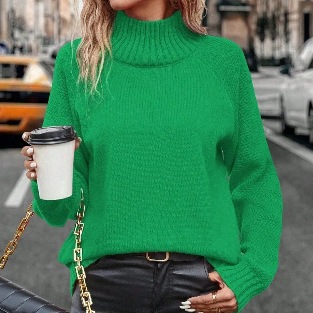 Green Casual Women's Turtleneck Pullover Sweater with Raglan Sleeve